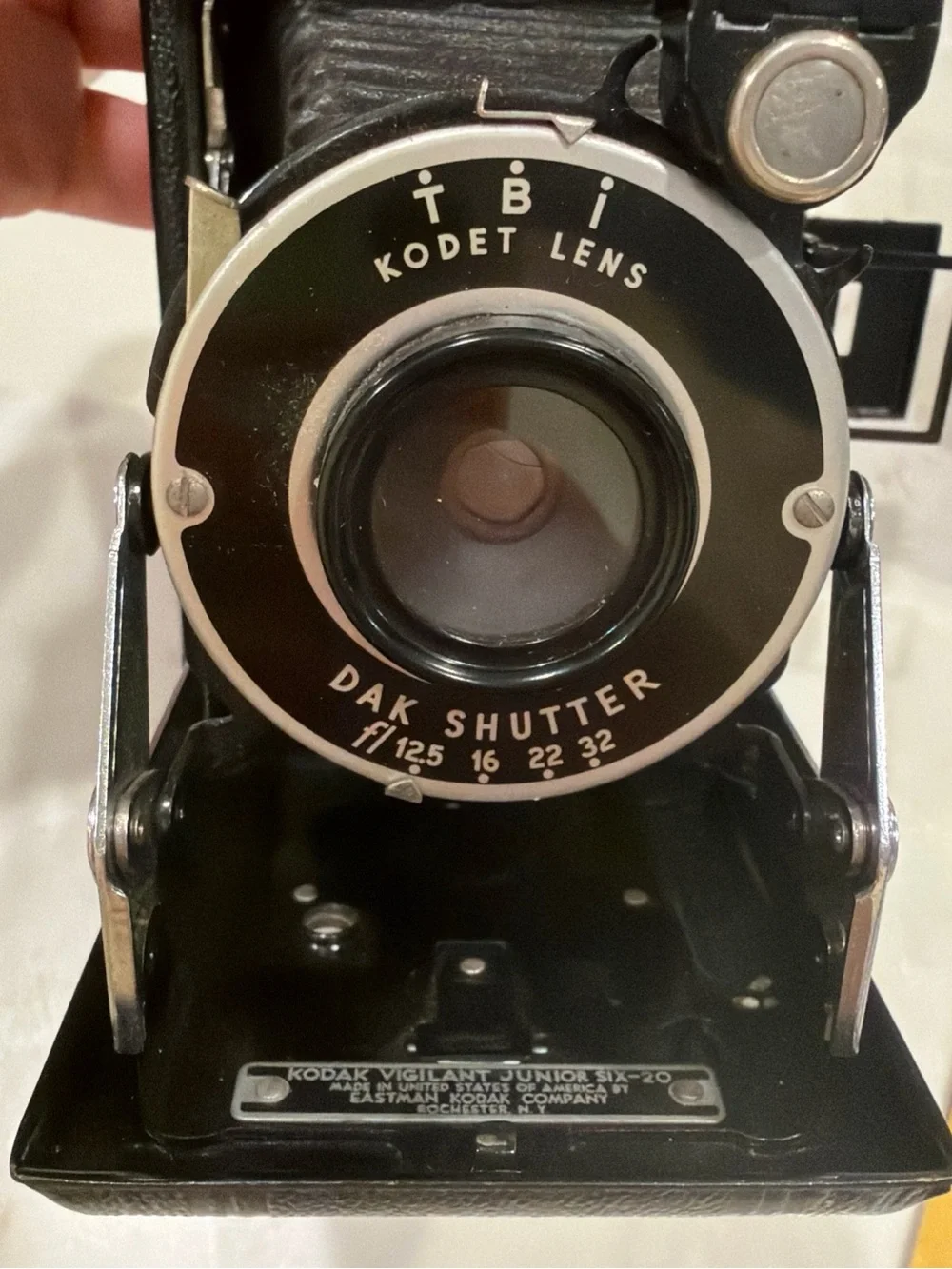 Kodak Vigilant Junior Six-20 Folding Camera Kodamatic Original Box 1940s